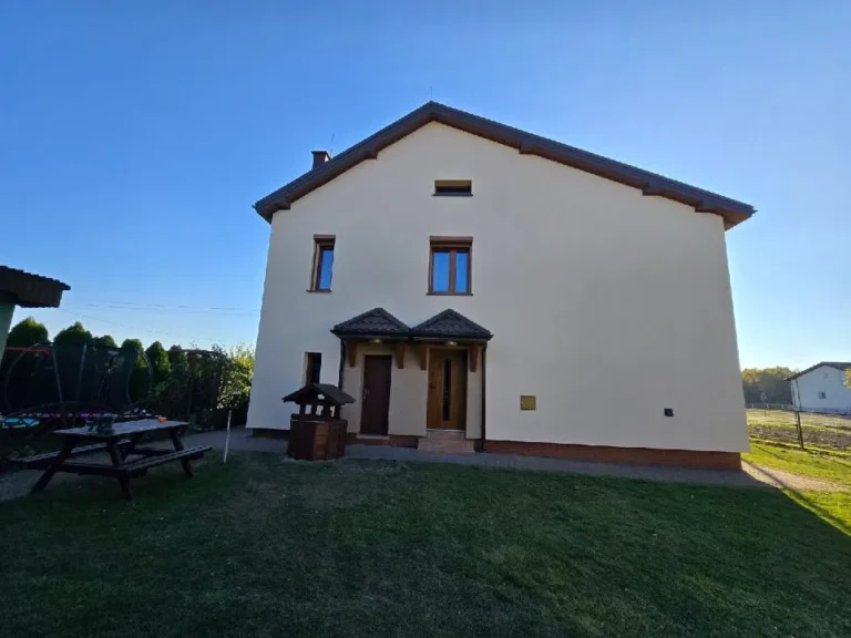 Termomodernizacje budynków - docieplenie zewnętrzne wykonane przez Staleo Energy. Realizacja nr 3