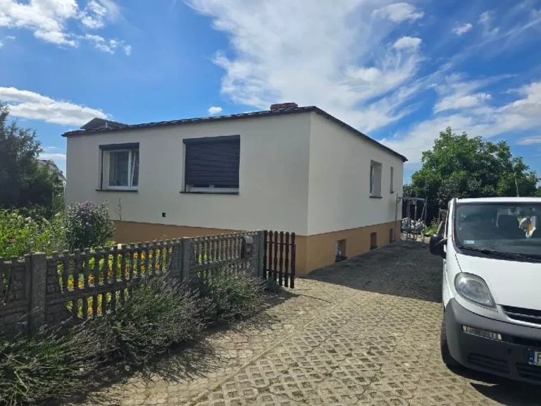 Termomodernizacje budynków - docieplenie zewnętrzne wykonane przez Staleo Energy. Realizacja nr 4